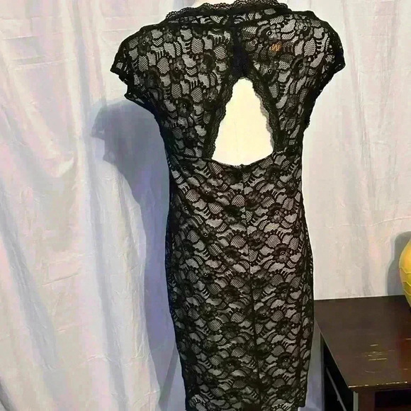 Miusol Black Lace Dress. Lined. Size 2XL. Keyhole Back - Picture 2 of 7